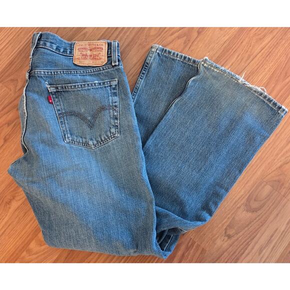 Vintage Levis 527 Low Boot Cut Jeans - Mens 33x30 - Blue - Picture 2 of 7